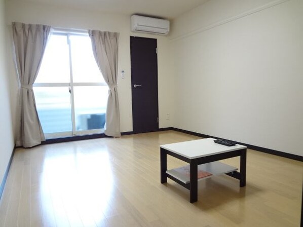 レオネクストエスポワールの物件内観写真